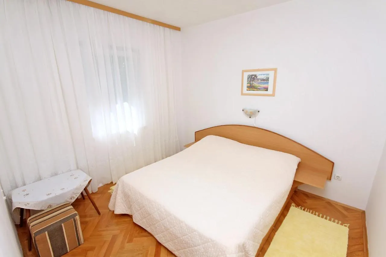 Seaside Apartments With A Swimming Pool Banjol, Rab - 5007 Croatia